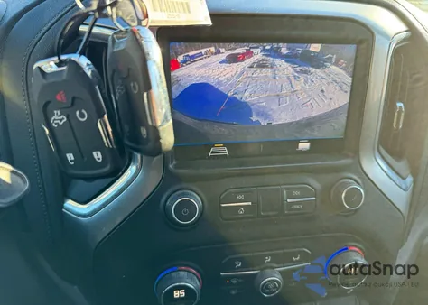 2021 Chevrolet Silverado K1500 Lt from USA, damaged, VIN 3GCUYDED8MG157015